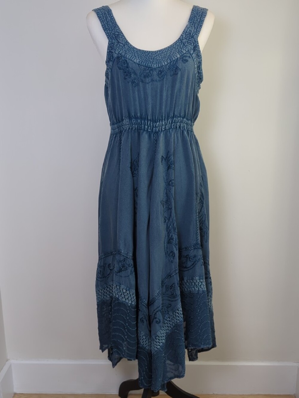 Vintage Magic Mineral Wash Floral Embroidered Handkerchief Midi Dress XL - Picture 12 of 14